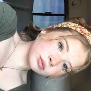 Meet your Posher, Jetta